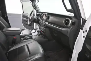 Jeep Gladiator 2023 4x4 Sport 4dr Crew Cab 5.0 ft. SB
