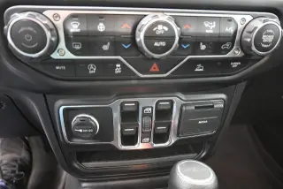Jeep Gladiator 2023 4x4 Sport 4dr Crew Cab 5.0 ft. SB