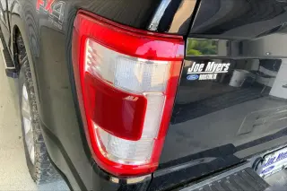 Ford F-150 2023 4x4 Platinum 4dr SuperCrew 6.5 ft. SB