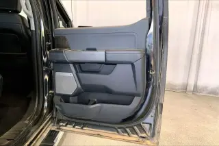 Ford F-150 2023 4x4 Platinum 4dr SuperCrew 6.5 ft. SB