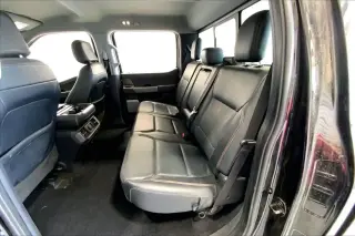 Ford F-150 2023 4x4 Platinum 4dr SuperCrew 6.5 ft. SB