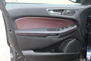 Ford Edge 2022 AWD Titanium 4dr Crossover