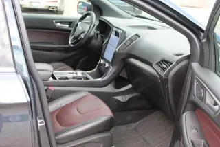 Ford Edge 2022 AWD Titanium 4dr Crossover