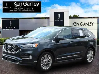 Ford Edge 2022 AWD Titanium 4dr Crossover