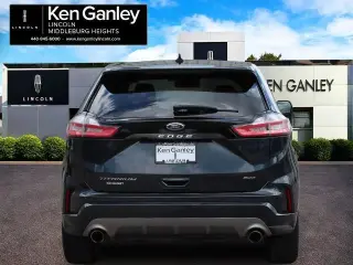 Ford Edge 2022 AWD Titanium 4dr Crossover