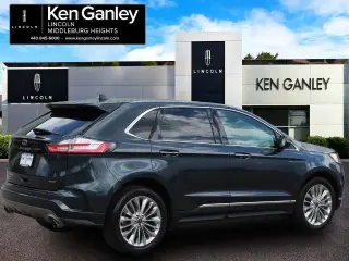Ford Edge 2022 AWD Titanium 4dr Crossover