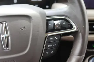 Lincoln Nautilus 2022 Reserve 4dr SUV