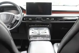 Lincoln Nautilus 2022 AWD Reserve 4dr SUV