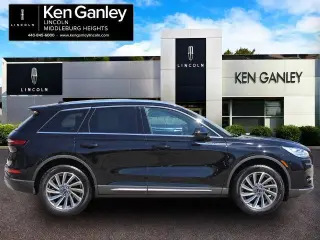 Lincoln Corsair 2023 AWD Reserve 4dr SUV