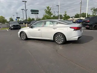 Nissan Altima 2025 2.5 SV 4dr Sedan