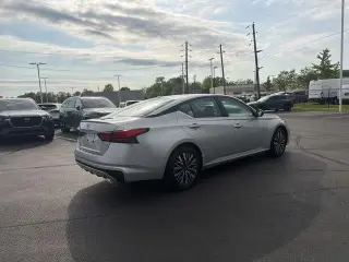 Nissan Altima 2025 2.5 SV 4dr Sedan