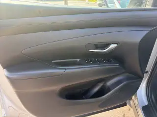 Hyundai TUCSON 2025 SEL 4dr SUV