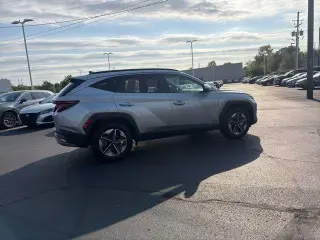 Hyundai TUCSON 2025 SEL 4dr SUV
