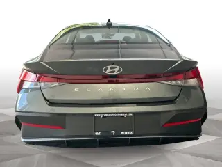 Hyundai ELANTRA 2025 SE 4dr Sedan