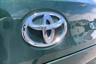 Toyota Corolla Cross 2024 XLE 4dr Crossover