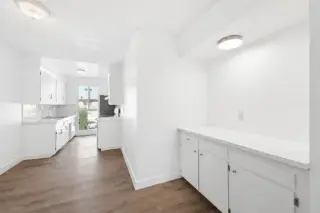 2.5x the rent minimum