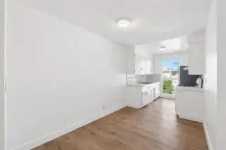 2.5x the rent minimum