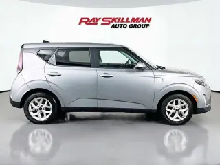 Kia Soul 2024 LX 4dr Crossover