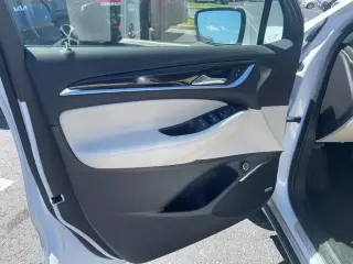 Buick Enclave 2023 4x4 Essence 4dr Crossover