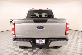 Ford F-150 2023 4x4 XL 4dr SuperCrew 5.5 ft. SB