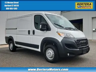 Ram ProMaster 2025 Tradesman 2500 136 WB 3dr Low Roof Cargo Van w/o Passenger Seat