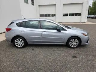 Subaru Impreza 2020 AWD Base 4dr Wagon CVT