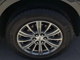 Cadillac XT5 2019 Luxury 4dr SUV