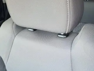 Toyota Tundra 2019 4x4 SR5 4dr CrewMax Cab Pickup SB (5.7L V8)