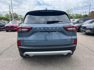 Ford Escape 2023 AWD Platinum 4dr SUV