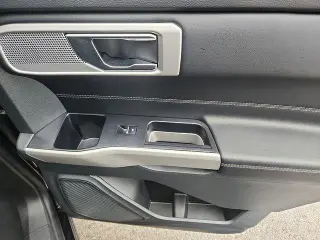 Ford Explorer 2023 AWD XLT 4dr SUV
