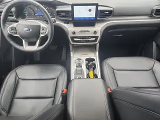 Ford Explorer 2023 AWD XLT 4dr SUV