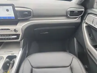 Ford Explorer 2023 AWD XLT 4dr SUV