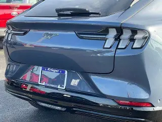 Ford Mustang Mach-E 2021 Premium 4dr SUV