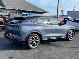 Ford Mustang Mach-E 2021 Premium 4dr SUV