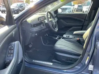 Ford Mustang Mach-E 2021 Premium 4dr SUV