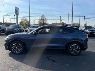 Ford Mustang Mach-E 2021 Premium 4dr SUV