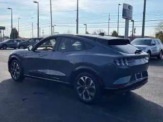 Ford Mustang Mach-E 2021 Premium 4dr SUV