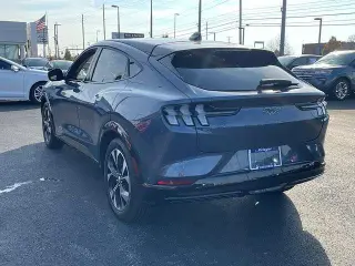 Ford Mustang Mach-E 2021 Premium 4dr SUV