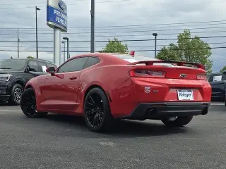 Chevrolet Camaro 2016 SS 2dr Coupe w/1SS