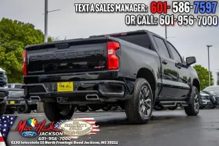 Chevrolet Silverado 1500 2023 4x4 RST 4dr Crew Cab 5.8 ft. SB