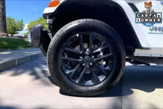 Jeep Wrangler 2024 4x4 Sahara 4xe 4dr SUV