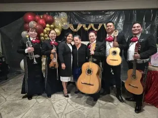 Mariachi Los Hernández