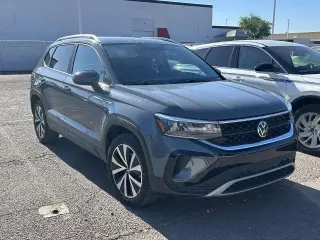Volkswagen Taos 2022 SE 4dr SUV