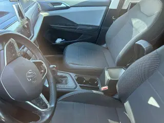 Volkswagen Taos 2022 SE 4dr SUV