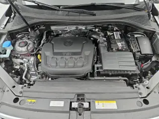 Volkswagen Tiguan 2021 SE 4dr SUV