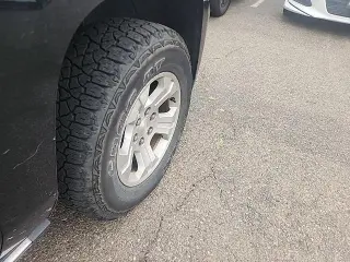 Chevrolet Suburban 2018 4x4 Premier 4dr SUV