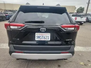 Toyota RAV4 2024 AWD Adventure 4dr SUV