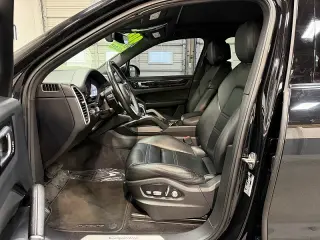 2019 Porsche Cayenne E-Hybrid