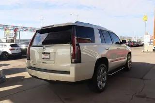 2015 Cadillac Escalade Luxury
