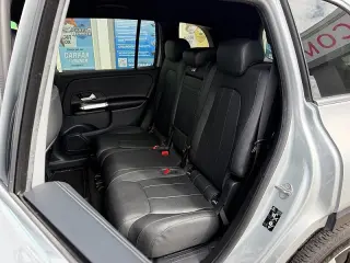 2023 Mercedes-Benz GLB 250